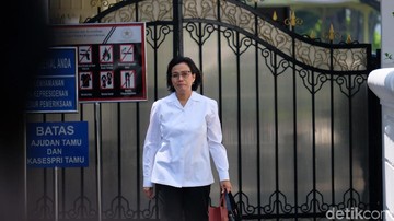 Sri Mulyani Bahas APBN Pertama Prabowo-Gibran dengan DPR Minggu Depan