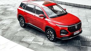Kembaran Wuling Almaz Versi Baru Meluncur