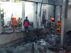 Terdengar 3 Kali Ledakan Sebelum Gedung Paskibraka Bandung Terbakar