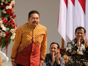 Jokowi Bicara Alasan Pilih Burhanuddin Jadi Jaksa Agung hingga Penampilannya Jokowi Bicara Alasan Pilih Burhanuddin Jadi Jaksa Agung hingga Penampilannya