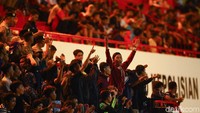 Bobotoh tetap menyaksikan laga ini.