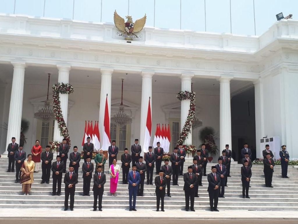 Menteri Jokowi Eksis di Survei Capres 2024, Istana Ingatkan Visi-Misi Presiden