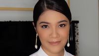 Cantiknya Istri Nadiem Pakai Kebaya dan Anting Unik di Pelantikan Menteri