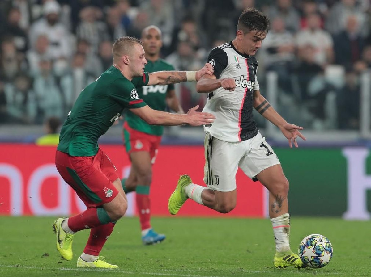 Paulo Dybala sukses mencetak dua gol saat melawan Lokomotiv Moscow. (Foto: Emilio Andreoli/Getty Images)
