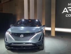 2 Mobil Masa Depan Nissan Unjuk Gigi