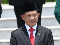 Mendagri Tito Tambah Panjang Daftar Polisi Jadi Petinggi Negeri