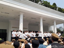 Berpisah dengan Jajaran Kemhan, Ryamizard: Jangan Khianati Negara