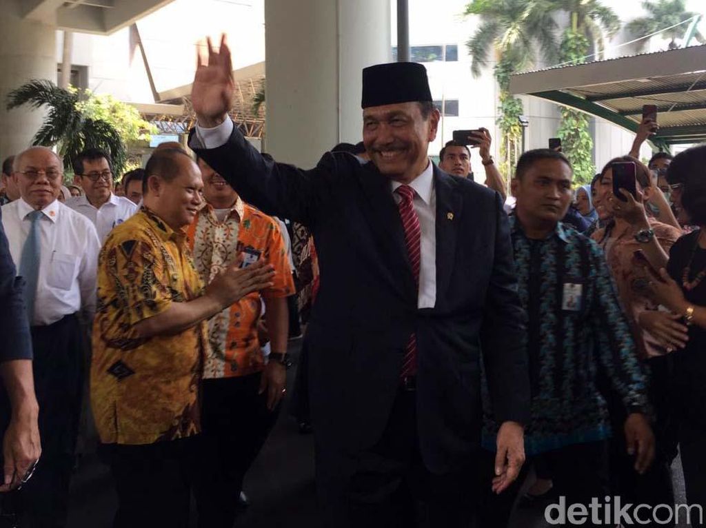 Bicara Dana Abadi Jepang, Luhut Singgung Dibilang Calo Bicara Dana Abadi Jepang, Luhut Singgung Dibilang Calo