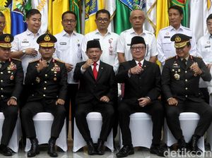 Cerita Tito Karnavian Ketika Tanggalkan Baju Polri Cerita Tito Karnavian Ketika Tanggalkan Baju Polri