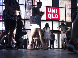 Uniqlo Setop Beroperasi di Rusia