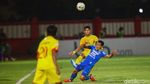 Skor Kacamata di Laga Bhayangkara Vs Persib