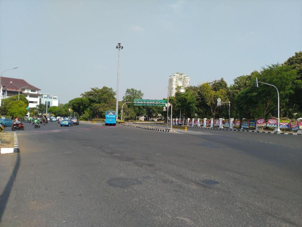 Ada Pengumuman Menteri, Lalin Sekitar Istana Ditutup Ada Pengumuman Menteri, Lalin Sekitar Istana Ditutup
