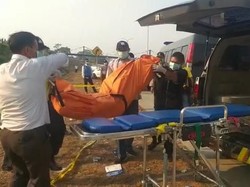 Mayat Pria dengan Kepala Terbungkus Kaus Ditemukan di Tol Pandaan