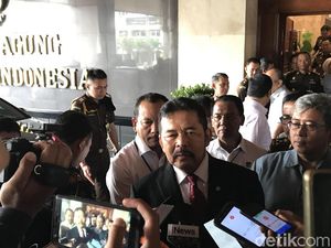 Wanti-wanti Jaksa Agung Siap Gebuk Kakak Sendiri