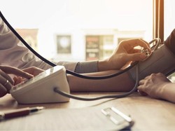 Kolesterol Tinggi Bisa Sebabkan Stroke hingga Jantung, Ini Sebabnya