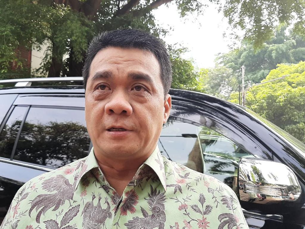 Gerindra: Bukan Tugas Menhan Kembalikan Habib Rizieq Gerindra: Bukan Tugas Menhan Kembalikan Habib Rizieq