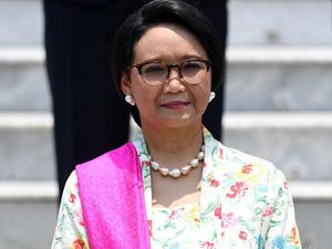 Rapat di Kemenko Polhukam, Menlu Jabarkan Prioritas Politik Luar Negeri RI