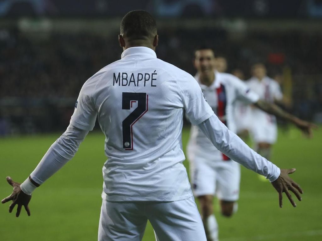Super Mbappe: Bikin Hat-trick dan Satu Assist dalam 30 Menit Super Mbappe: Bikin Hat-trick dan Satu Assist dalam 30 Menit