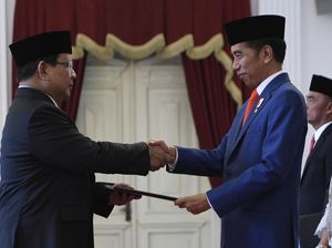 Prabowo Pulang Usai Pelantikan, Sekjen Kemhan: Beliau Kurang Tidur Prabowo Pulang Usai Pelantikan, Sekjen Kemhan: Beliau Kurang Tidur