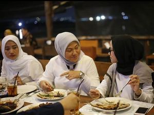 Ida Fauziyah, Menteri Ketenagakerjaan yang Doyan Kuliner Tradisional Indonesia Ida Fauziyah, Menteri Ketenagakerjaan yang Doyan Kuliner Tradisional Indonesia