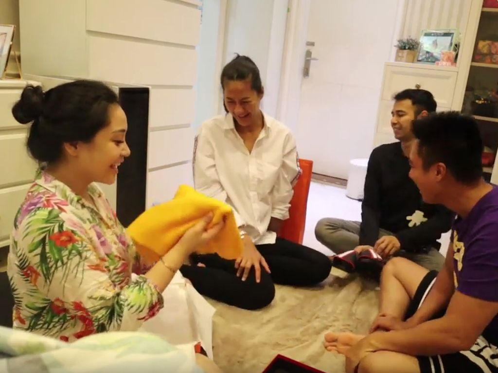 Nagita Bisa Beli Tas Senilai Rp 1 M, Paula Bingung Mau Beri Kado Apa Nagita Bisa Beli Tas Senilai Rp 1 M, Paula Bingung Mau Beri Kado Apa