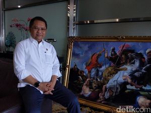 Luhut Sebut Jokowi Tunjuk Rudiantara Jadi Direktur Utama PLN Luhut Sebut Jokowi Tunjuk Rudiantara Jadi Direktur Utama PLN