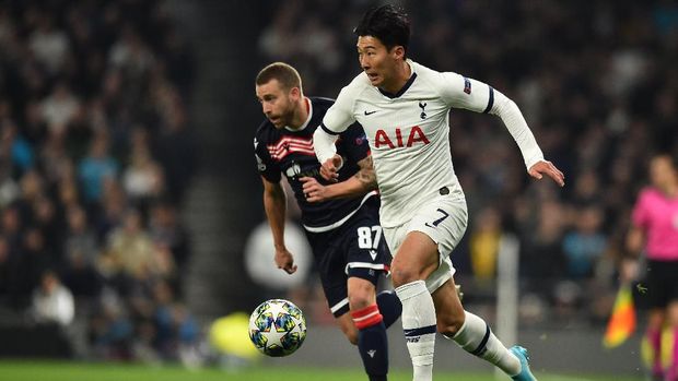 Son Heung Min diprediksi pulih di pertenhan April 2020.