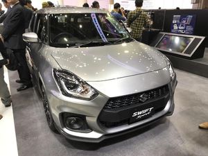 Suzuki Poles Swift Jadi Lebih Sporty