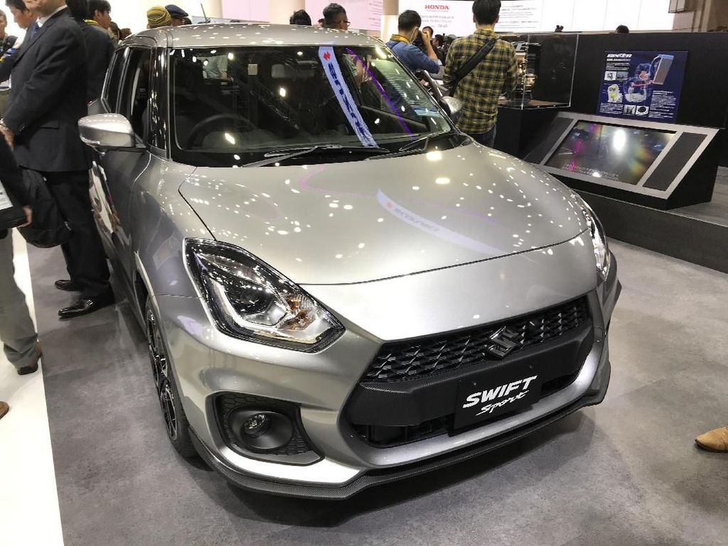 Suzuki Poles Swift Jadi Lebih Sporty Suzuki Poles Swift Jadi Lebih Sporty