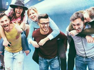 Zodiak Asmara 3 Agustus 2023: Taurus Jangan Gengsi, Sagitarius Tak Nyaman