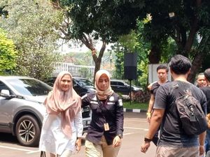 Eksepsi Ditolak, Pablo Benua dan Rey Utami Tak Masalah Eksepsi Ditolak, Pablo Benua dan Rey Utami Tak Masalah