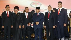 Sertijab Menhan, Prabowo Ditemani Keluarga dan Sahabat