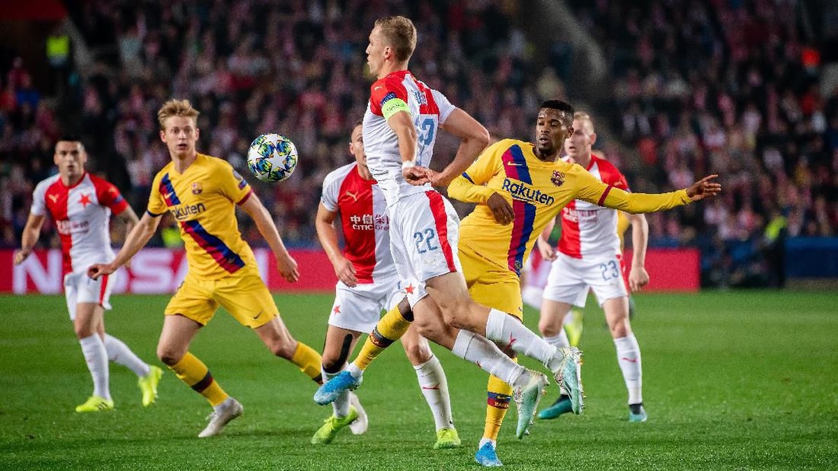 Pertemuan pertama Barcelona vs Slavia Praha di Liga Champions. (Foto: Thomas Eisenhuth/Getty Images)
