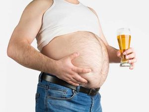 Pria Ini Mampu Memproduksi Minuman Bir di Dalam Perutnya Sendiri Pria Ini Mampu Memproduksi Minuman Bir di Dalam Perutnya Sendiri