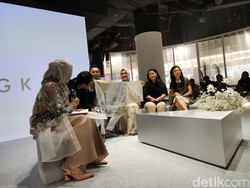 Robot Rinna Microsoft Kolaborasi dengan Desainer Ria Miranda, Bikin Apa?