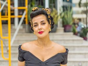 Aktris Ini Jelaskan Alasan Makan Plasenta Usai Melahirkan