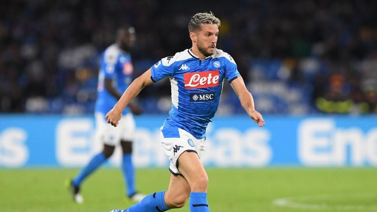 Dries Mertens berhasil melampaui torehan gol Diego Maradona di Napoli (Foto: Francesco Pecoraro/Getty Images)