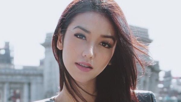 7 Artis Pakai Karya Didit Hediprasetyo, Ada Model Victorias Secret
