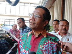 Mahfud Md: Orang Tak Akan Tertarik dengan Penjelasan Omnibus Law