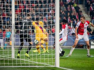 Gol Bunuh Diri Topskor Kedua Barcelona di Bawah Messi Gol Bunuh Diri Topskor Kedua Barcelona di Bawah Messi