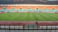 Stadion kebanggaan kota Bogor takni Pakansari juga menjadi kandidat. Stadion ini dapat menampung sekitar 30.000 penonton. (Arif Firmansyah/Antara).