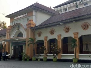 Kronologi Hakim Pengadilan Negeri Surabaya Terjaring OTT KPK Kronologi Hakim Pengadilan Negeri Surabaya Terjaring OTT KPK