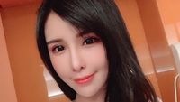 Foto: Model Cantik Dikritik, Marahi Pramugari karena Tak Boleh ke Toilet