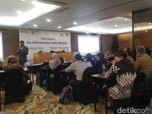 Menristek Gandeng Pakar Inggris Tingkatkan Kualitas Publikasi Ilmiah RI Menristek Gandeng Pakar Inggris Tingkatkan Kualitas Publikasi Ilmiah RI