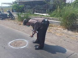 Truk Ugal-ugalan Tewaskan 2 Biker di Sidoarjo