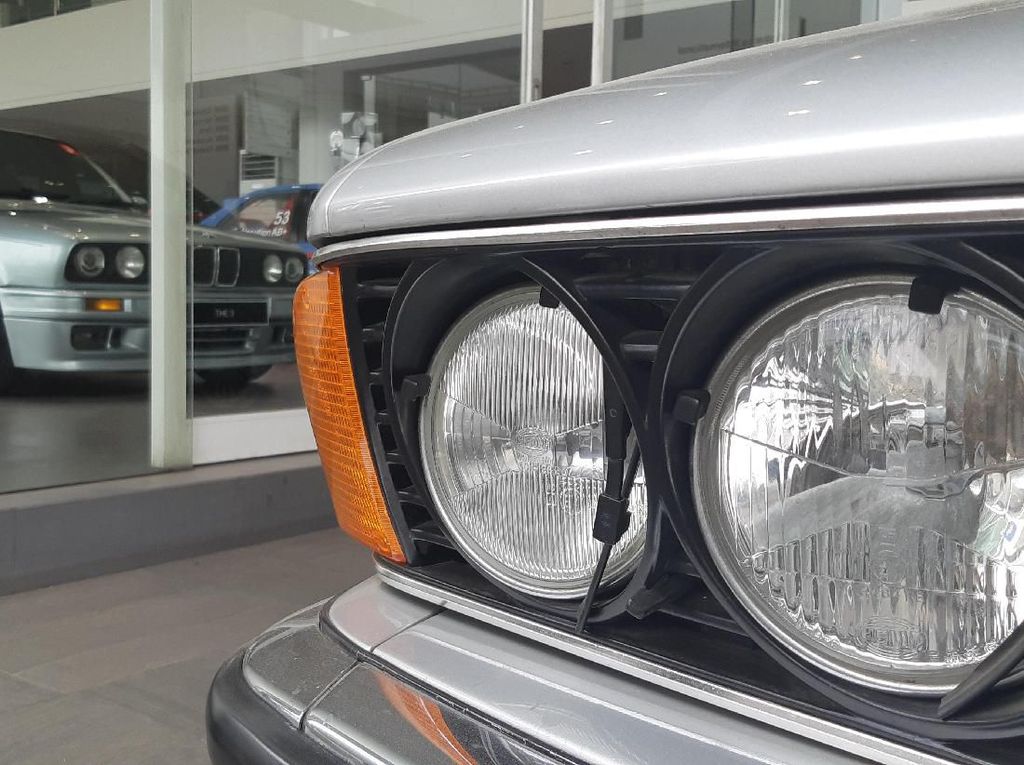Mobil Tua BMW Bisa Uji Emisi di Bengkel Resmi, Gratis! Mobil Tua BMW Bisa Uji Emisi di Bengkel Resmi, Gratis!