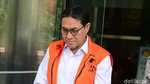 Tak Ada Senyum, Sukiman Tertunduk Lesu Usai Diperiksa KPK