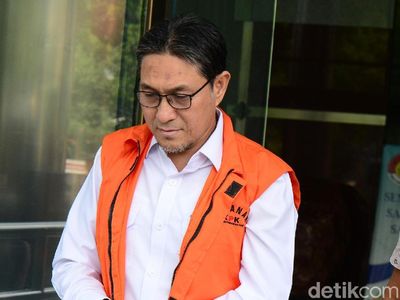 Tak Ada Senyum, Sukiman Tertunduk Lesu Usai Diperiksa KPK