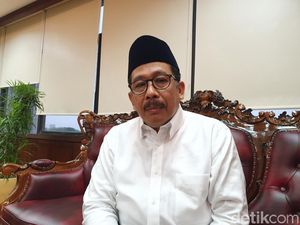 Wamenag Kritik Aksi 1812 di Tengah Pandemi: Bikin Makin Ruwet! Wamenag Kritik Aksi 1812 di Tengah Pandemi: Bikin Makin Ruwet!