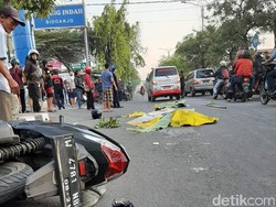 Seorang Perempuan di Sidoarjo Tewas Terserempet dan Terlindas Truk